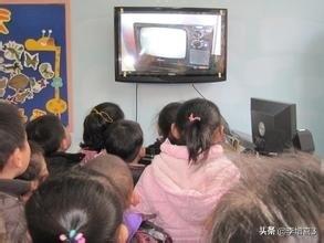 有什么適合下飯的電視劇或綜藝？